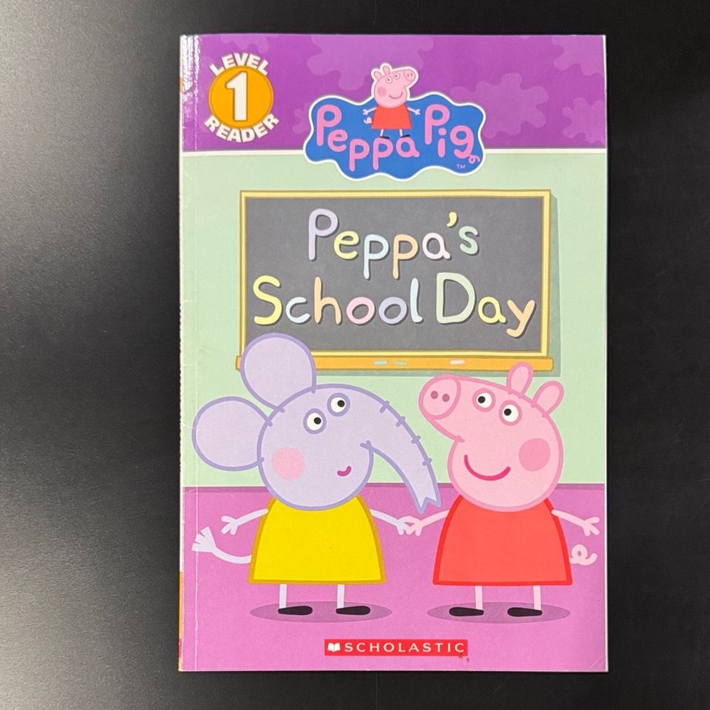 Peppa Pig: Peppa’s School Day - Scholastic Softcover Children’s Book